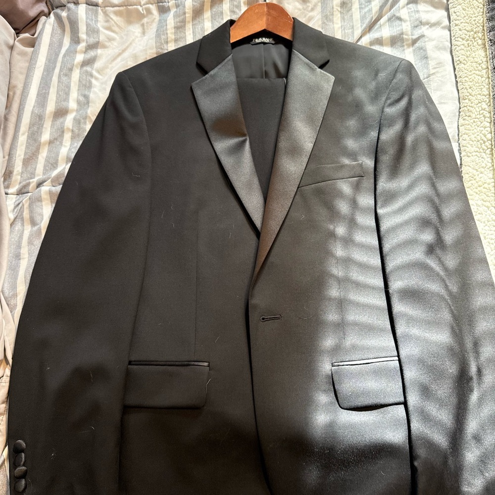 Men's Suit